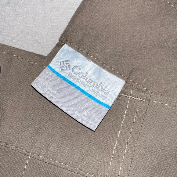 Columbia khaki pants - Picture 2 of 2